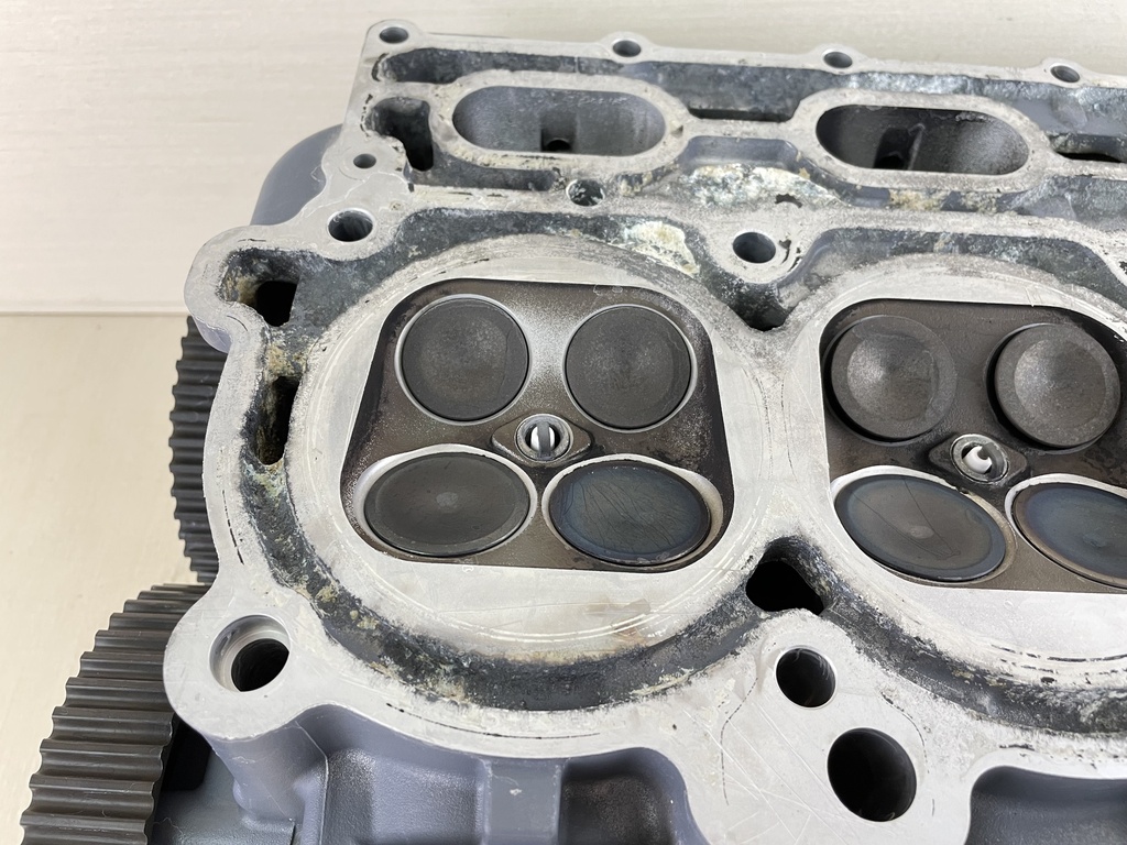 2004-05 Yamaha 150HP 4 Stroke Outboard Cylinder Head 63P-W009A-00-1S