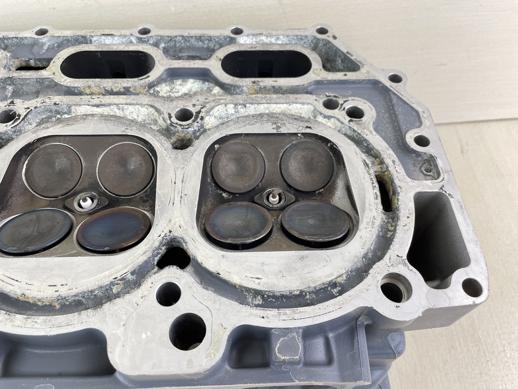 2004-05 Yamaha 150HP 4 Stroke Outboard Cylinder Head 63P-W009A-00-1S