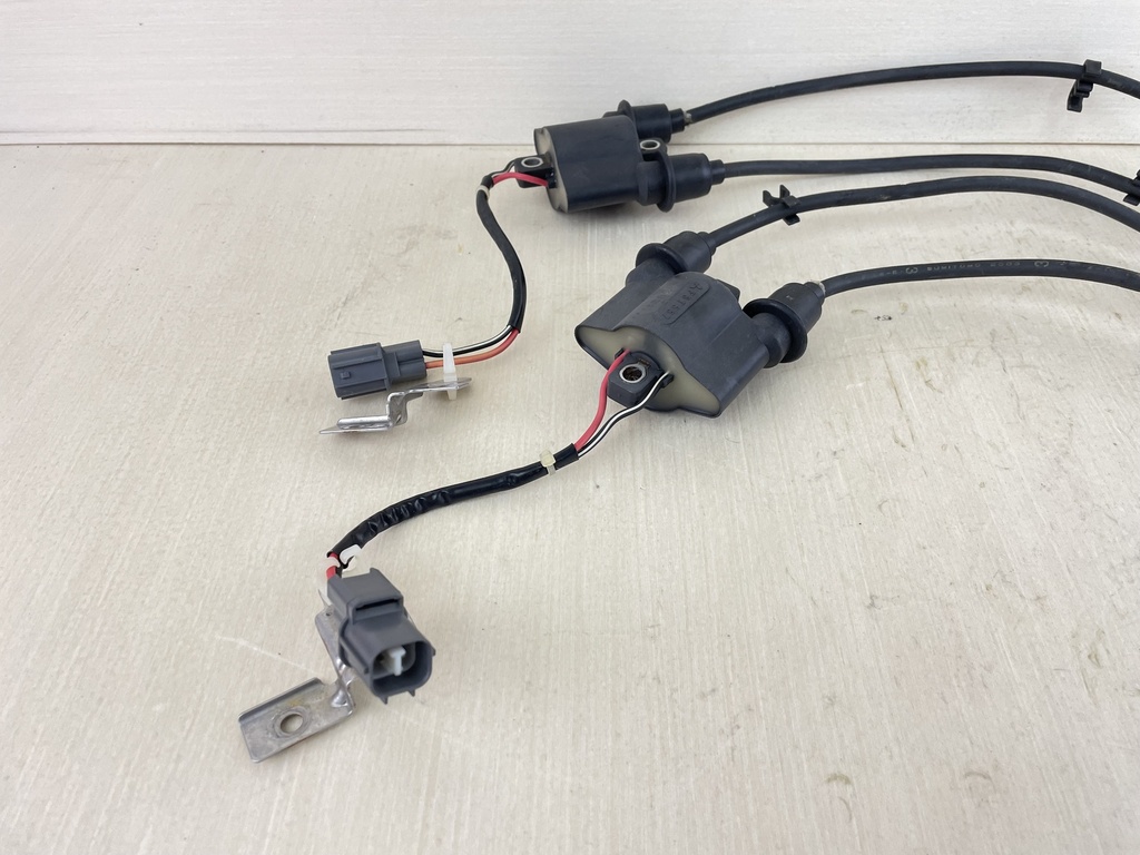 63P-82310-00-00 Yamaha 150HP 4 Stroke Outboard Ignition Coil Set