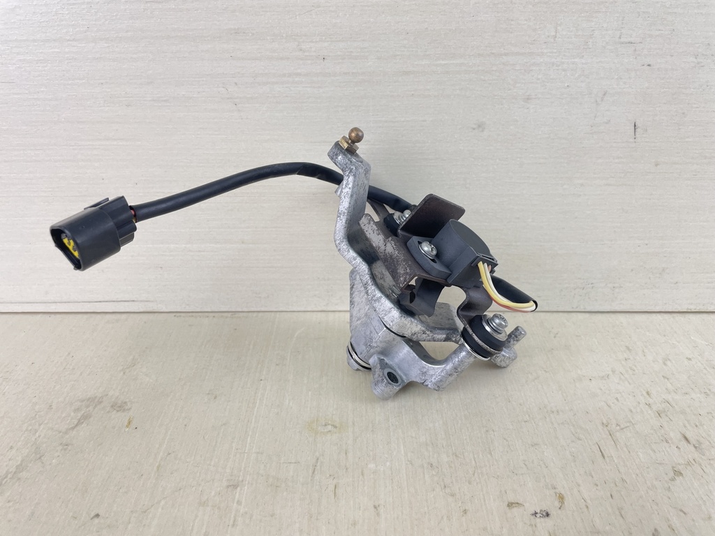 2001 Yamaha 100HP 4 Stroke Outboard Throttle Sensor 61A-85885-00-00