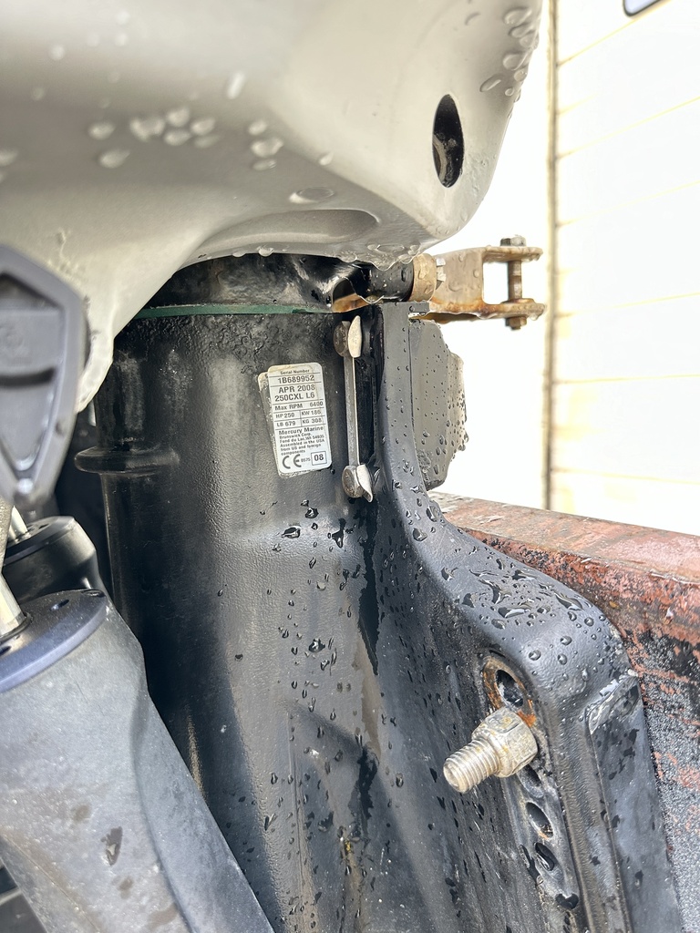 2008 Mercury Verado 250HP 4 Stroke Outboard Engine 25" Shaft Pair Twins