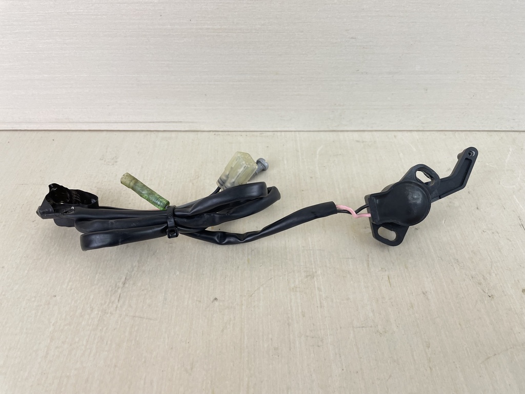 2003 Yamaha 225HP 4 Stroke Outboard Trim Sender Sending Unit 69J-83672-00-00