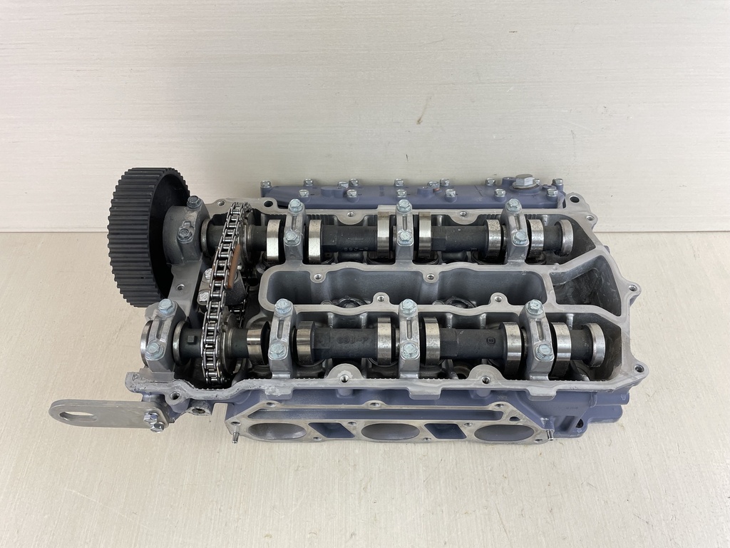 2003 Yamaha 200 225 HP 4 Stroke Outboard Cylinder Head Port 69J-W009C-01-1S