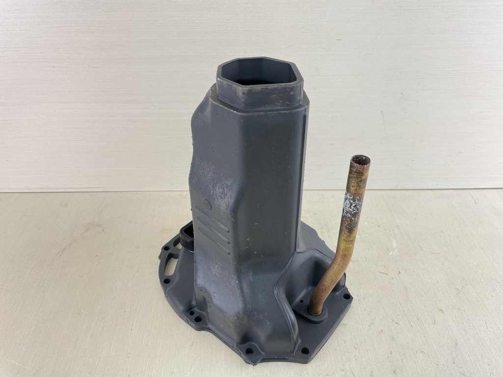 02-03 Yamaha 200 225 HP 4 Stroke Outboard Exhaust Muffler 69J-14711-00-5B