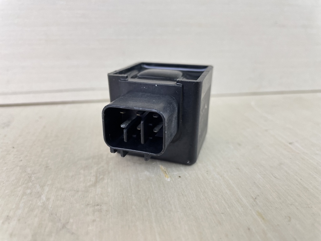 2003 Yamaha 225HP 4 Stroke Outboard Relay Assembly 68V-81950-00-00