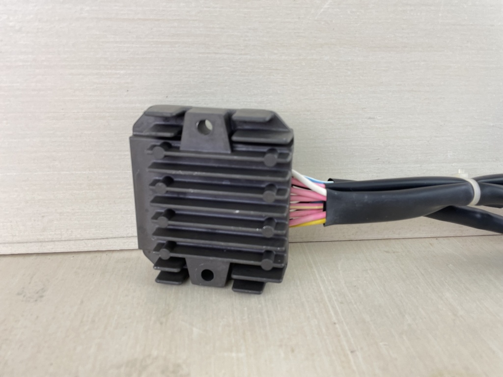 2003 Yamaha 200 225 HP 4 Stroke Outboard Driver Unit 69J-83306-00-00