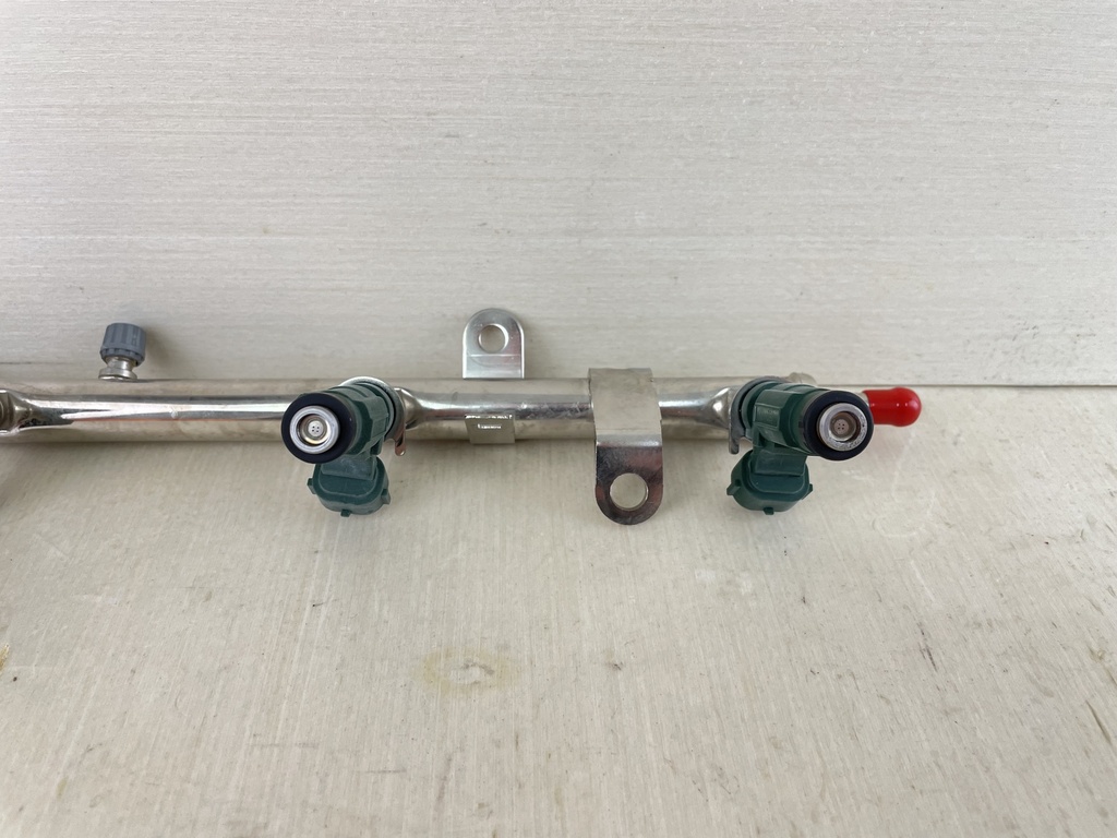 11 - 2020 Yamaha 150HP 4 Stroke Outboard Fuel Injector With Rail 63P-13761-01-00