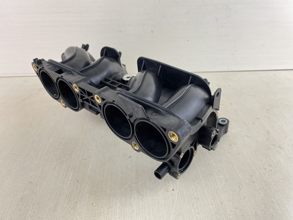 04 - 2014 Yamaha 150HP 4 Stroke Outboard Intake Manifold 63P-13641-00-00