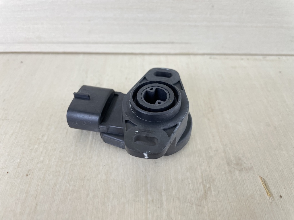 05 - 2020 Yamaha 150HP 4 Stroke Outboard Throttle Position Sensor 6S1-85885-00-00