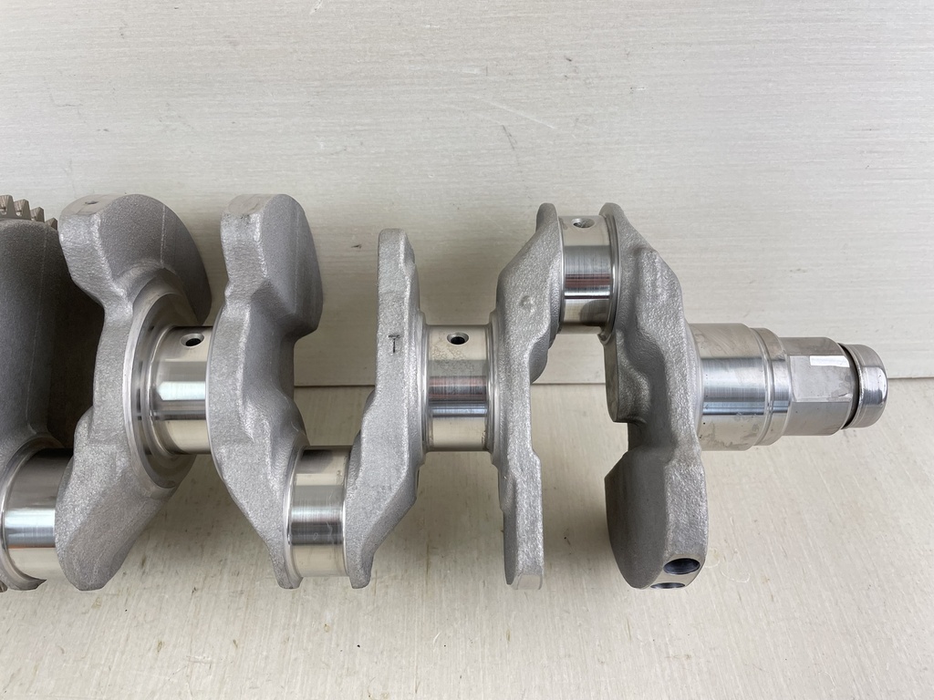 11 - 2015 Yamaha 150HP 4 Stroke Outboard Crankshaft Crank 63P-11410-03-00