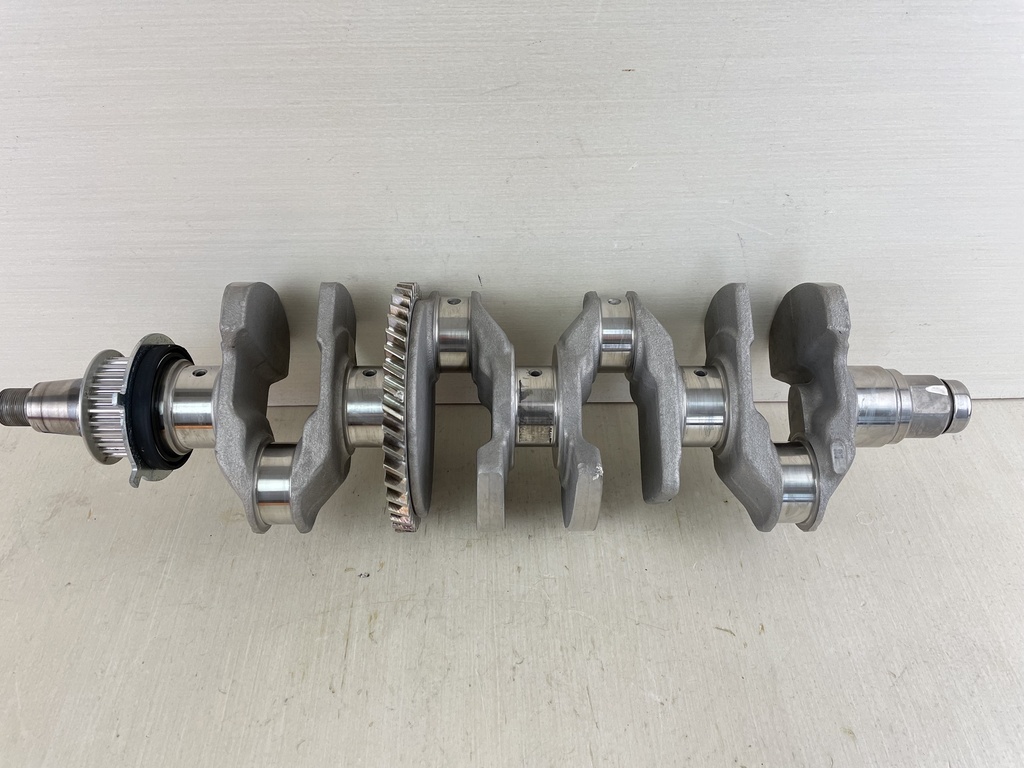 11 - 2015 Yamaha 150HP 4 Stroke Outboard Crankshaft Crank 63P-11410-03-00