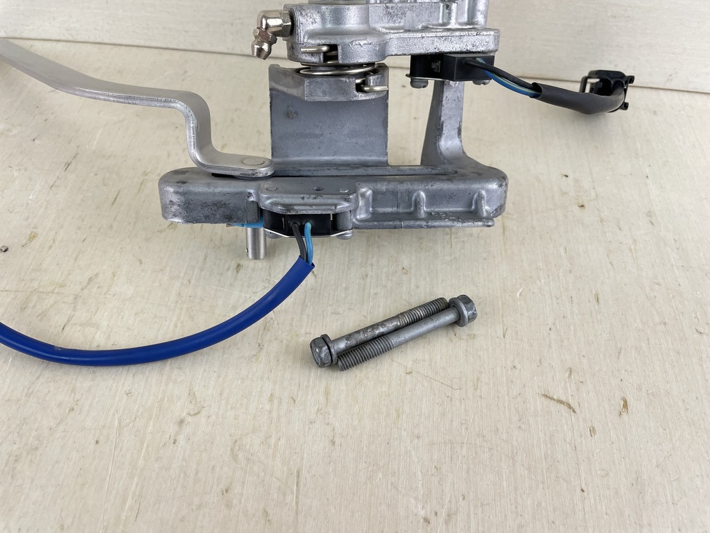 2012 Yamaha 150HP 4 Stroke Outboard Switch & Bracket Assembly 69J-8259F-00-00