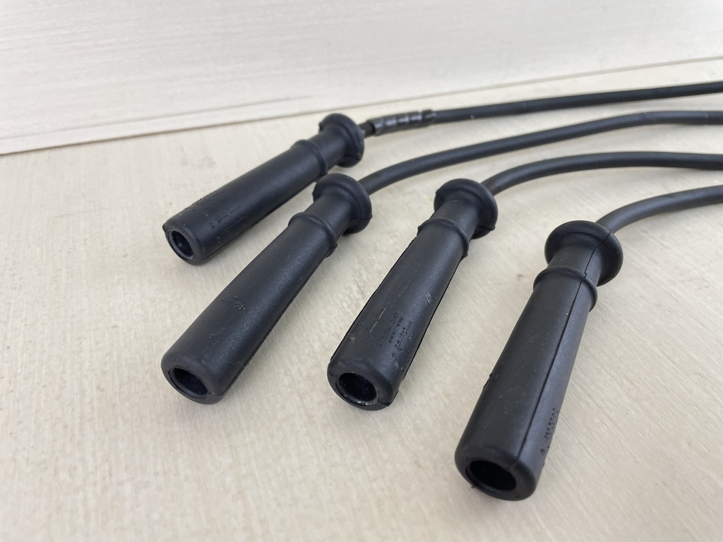 04 - 2022 Yamaha 150HP 4 Stroke Outboard Spark Plug Wire Cord Set Of 4