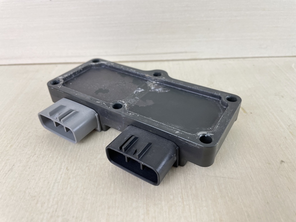 04 - 2022 Yamaha 150HP 4 Stroke Outboard Rectifier Regulator 63P-81960-01-00