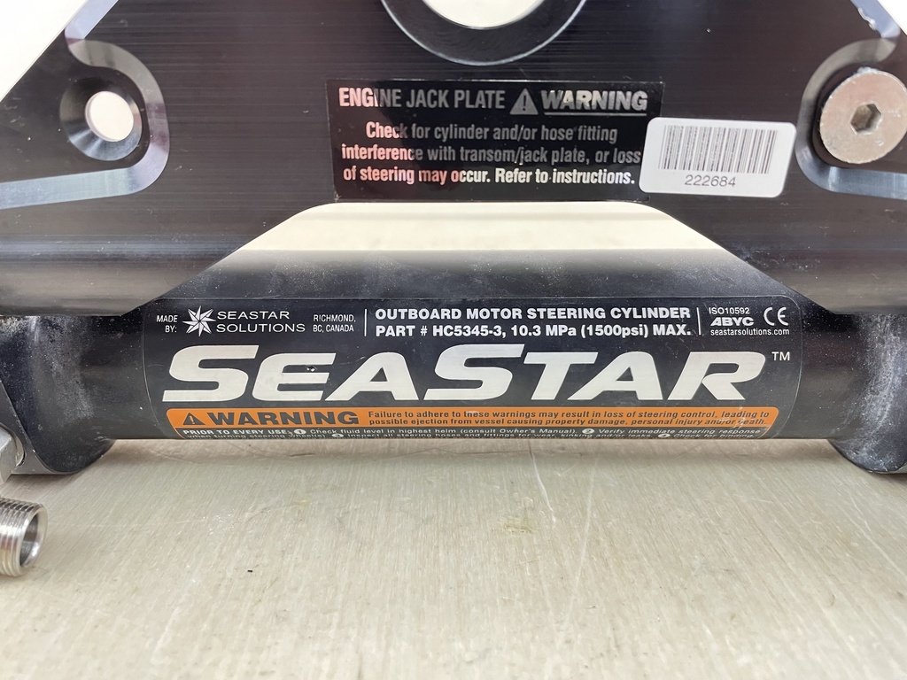 Seastar HC5345-3 Front Mount Pivoting Outboard Hydraulic Steering Cylinder
