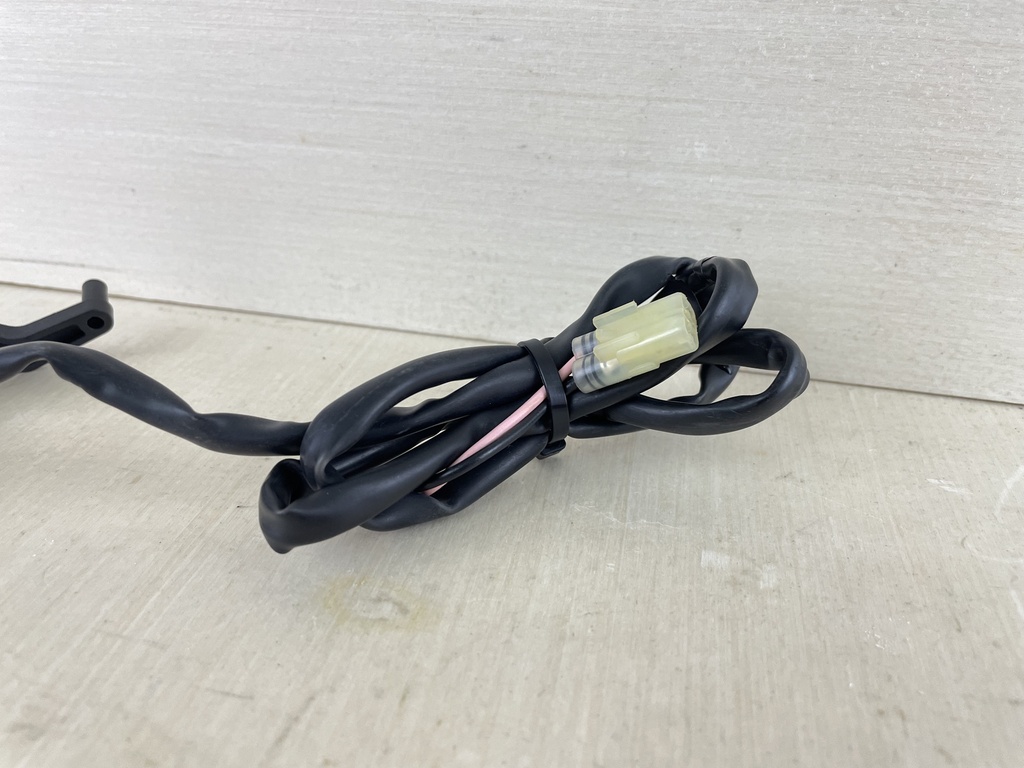 11-2020 Yamaha 200 225 250 300 HP Outboard Trim Sender Sensor 69J-83672-11-00