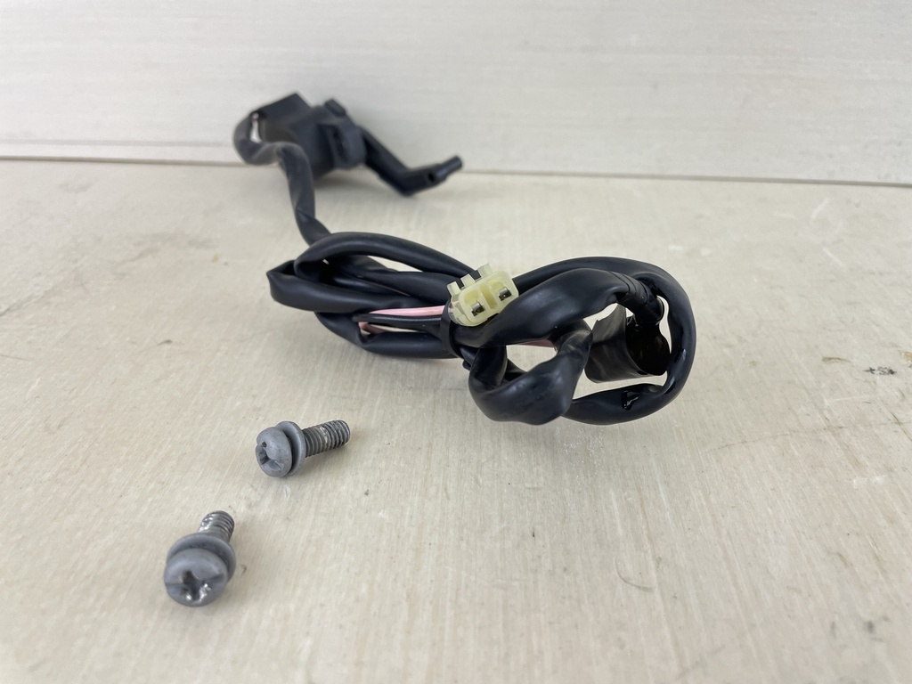 11-2020 Yamaha 200 225 250 300 HP Outboard Trim Sender Sensor 69J-83672-11-00