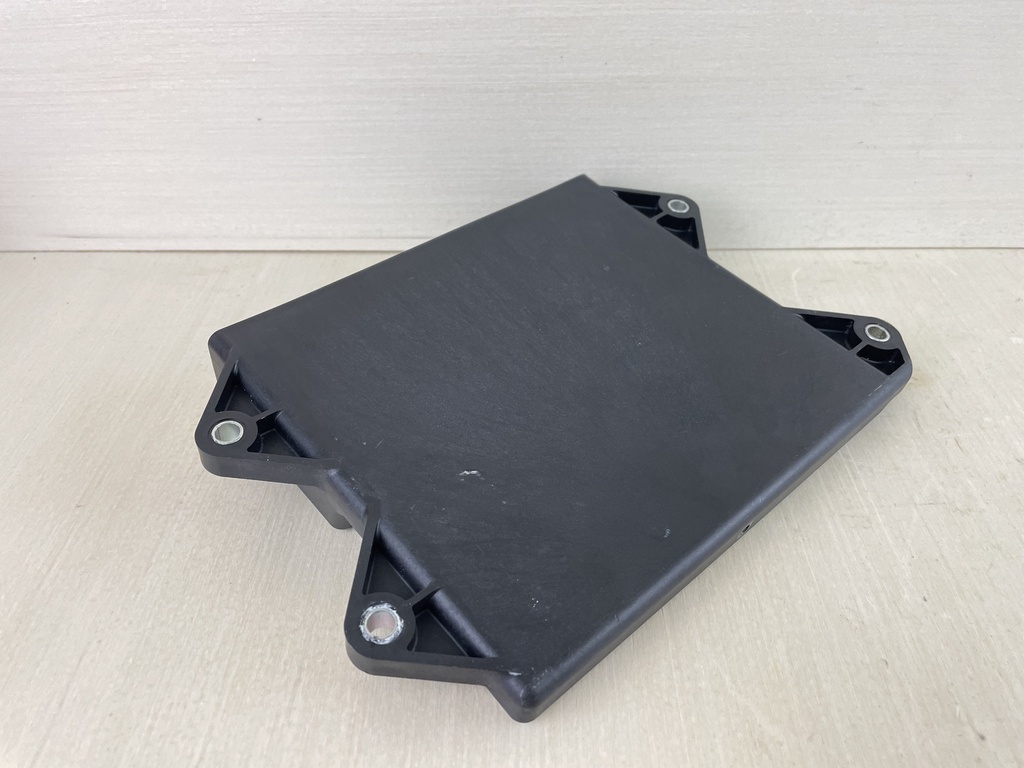 2012 Yamaha F 300 HP 4 Stroke Engine Control Unit ECU 6CE-8591A-01-00