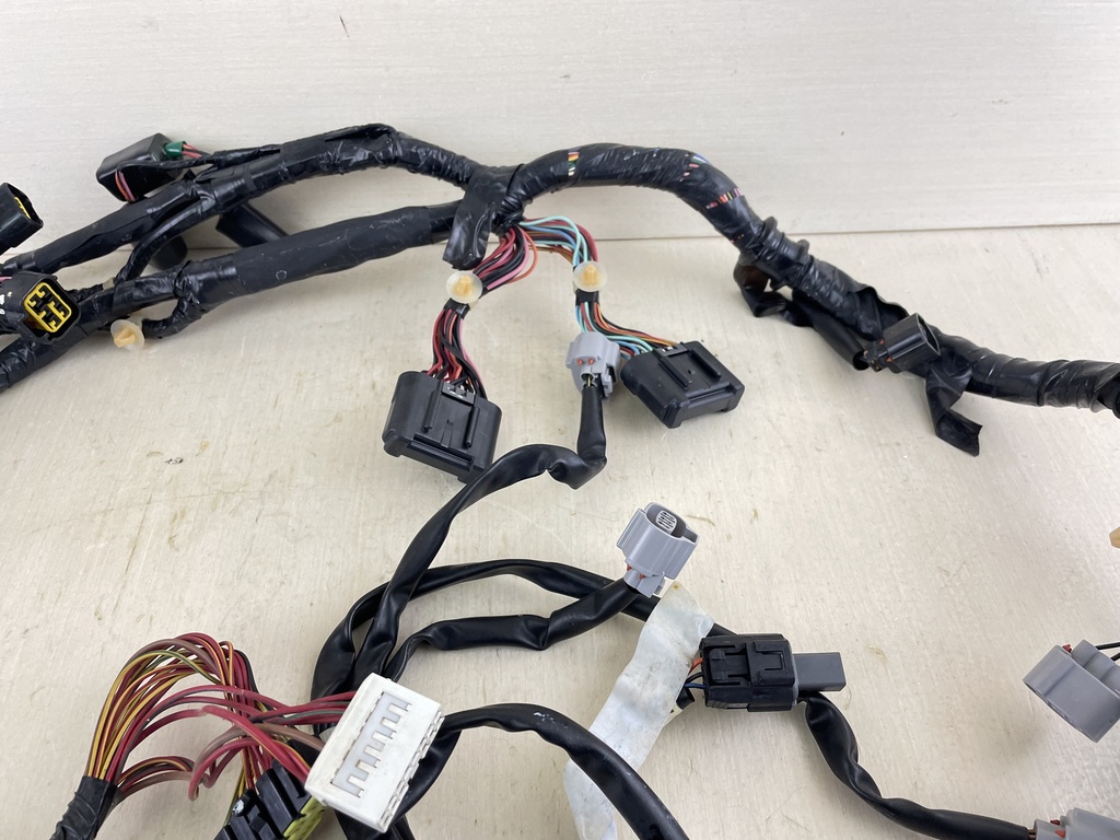 2012 - 14 Yamaha 225 250 300 HP Outboard Engine Wire Harness 6CE-82590-10-00 