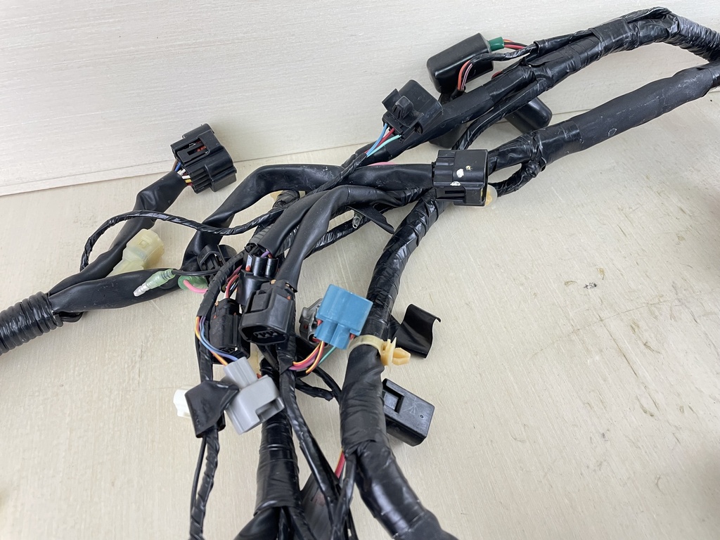 2012 - 14 Yamaha 225 250 300 HP Outboard Engine Wire Harness 6CE-82590-10-00 