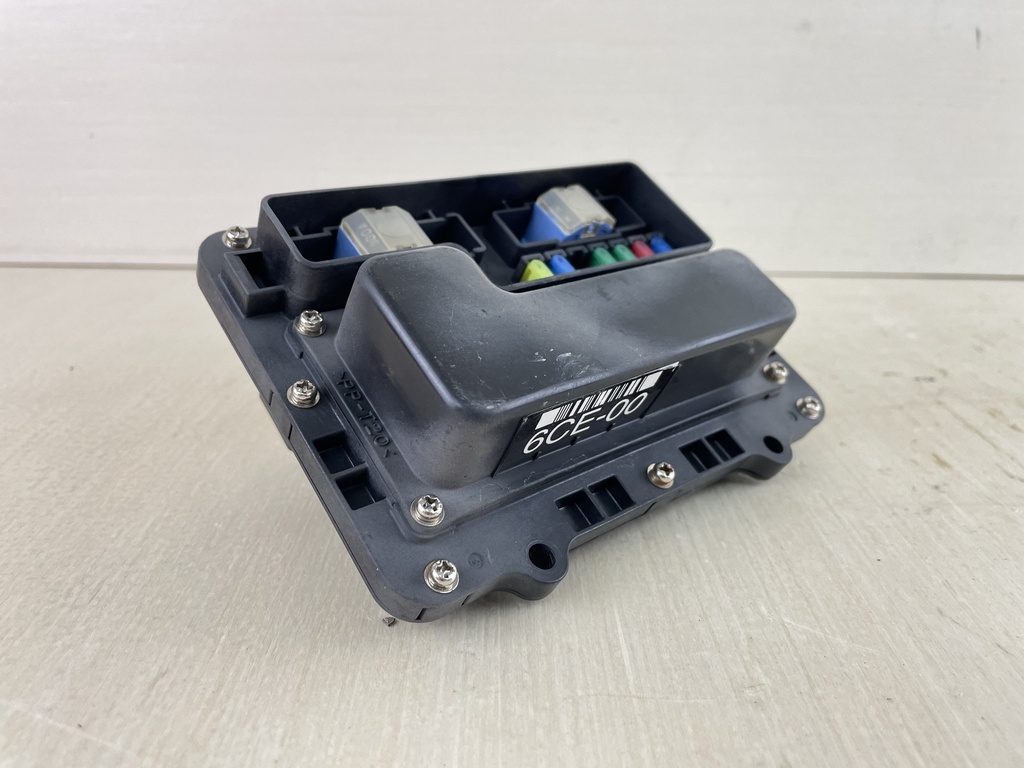 10-  2014 Yamaha 225 250 300 HP Outboard Fuse Box 6CE-82170-00-00