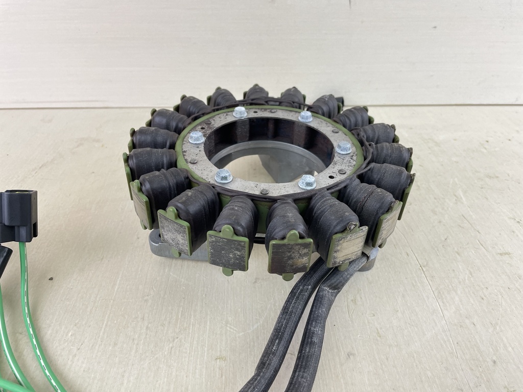 2010 - 22 Yamaha 225 250 300 HP 4.2L Stator W/ Base 6CE-81410-00-00