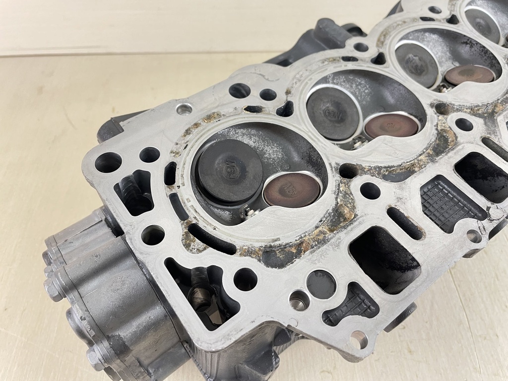 2012 Yamaha 50HP 4 Stroke Outboard Cylinder Head Assembly 6C5-W009A-12-9S