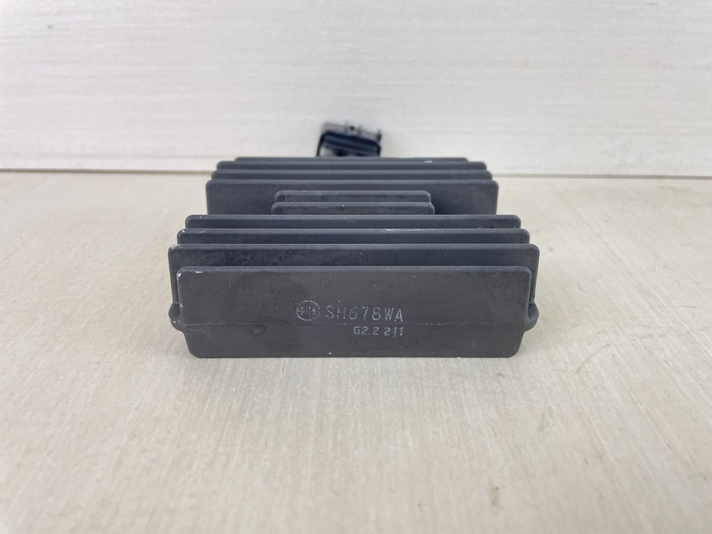 2014 Yamaha 70HP 4 Stroke Outboard Rectifier & Regulator 68V-81960-10-00