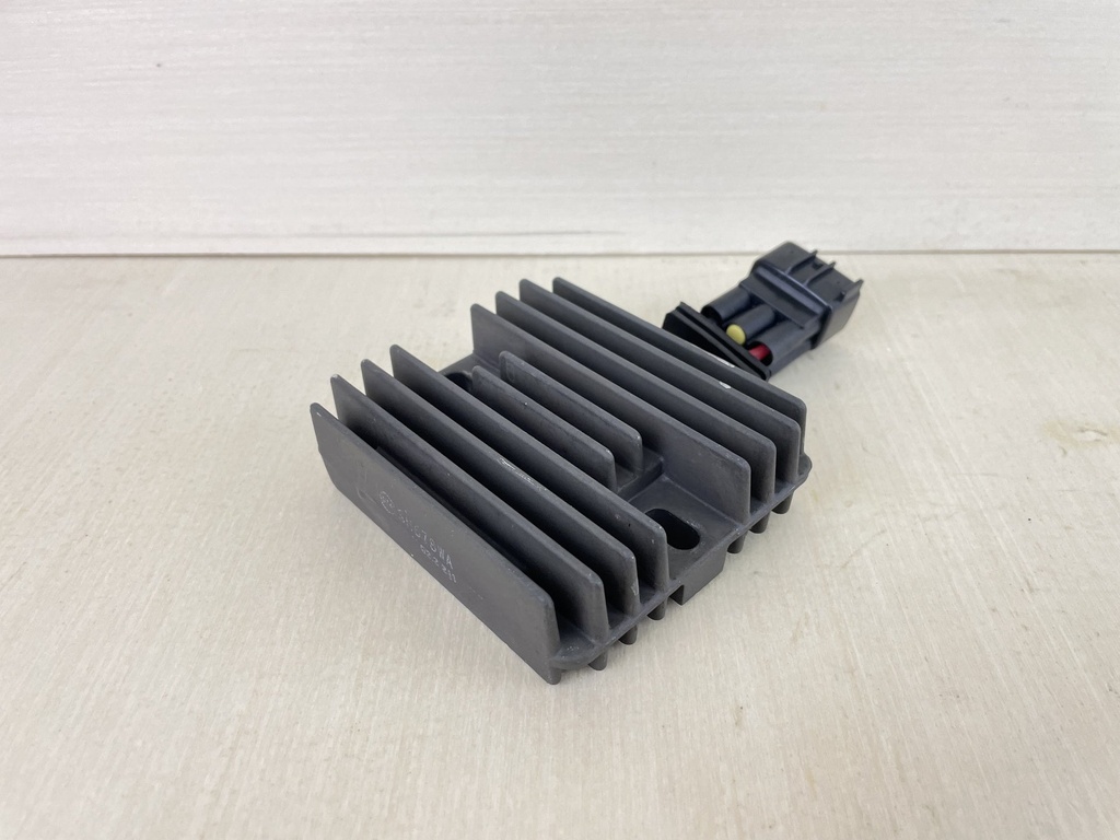 2014 Yamaha 70HP 4 Stroke Outboard Rectifier & Regulator 68V-81960-10-00