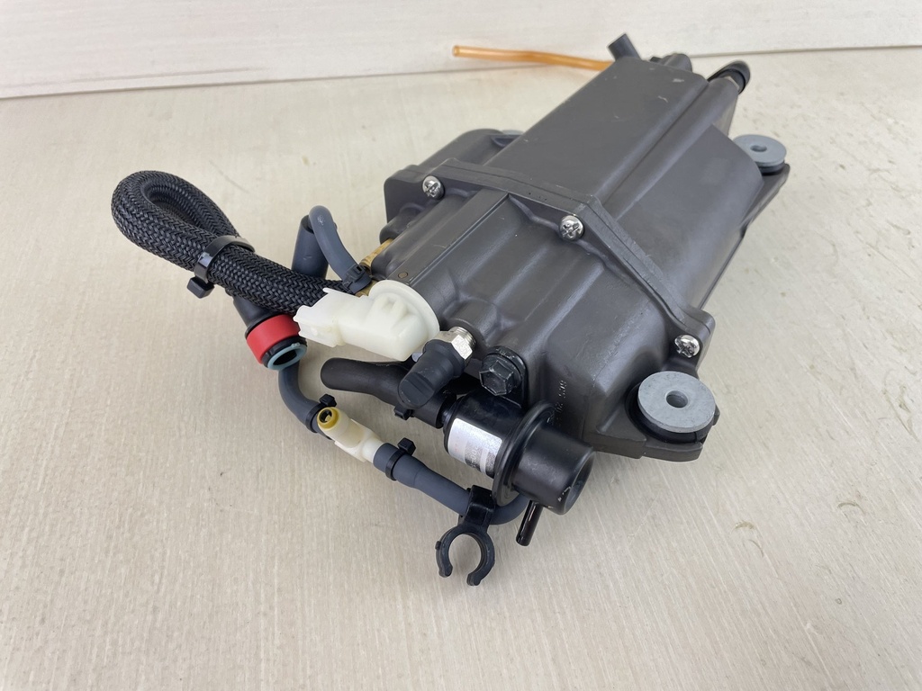 2010 - 13 Yamaha 50 60 HP 4 Stroke Float Chamber Assembly VST 6C5-14180-20-00 