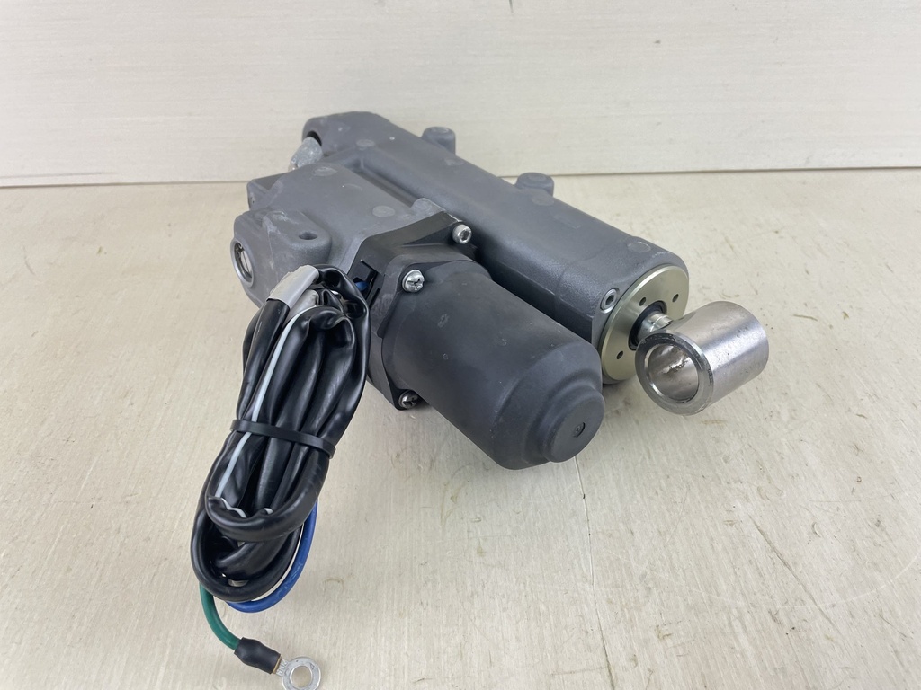 2005 + 50 60 HP Yamaha 4 Stroke Power Trim Tilt Unit Assembly 6C5-43800-01-8D 