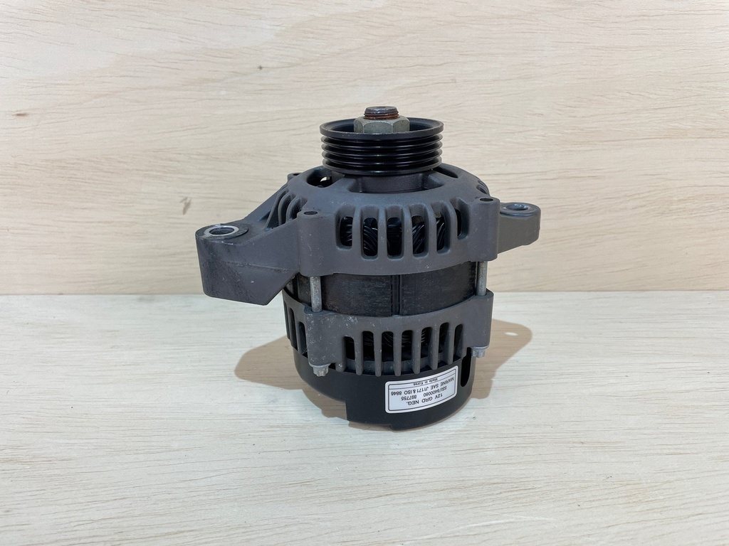 2006 Mercury 90HP Outboard Engine 4 Stroke Alternator 897755T