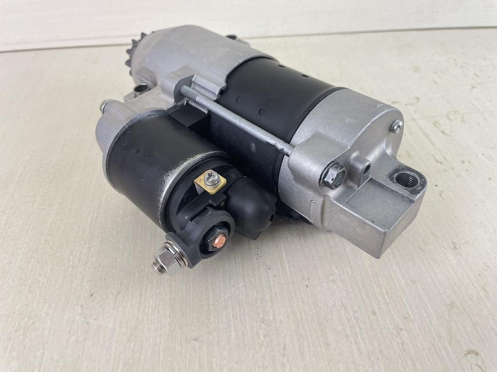 2014 Yamaha 70HP 4 Stroke Outboard Starter Motor Assembly 6CJ-81800-01-00