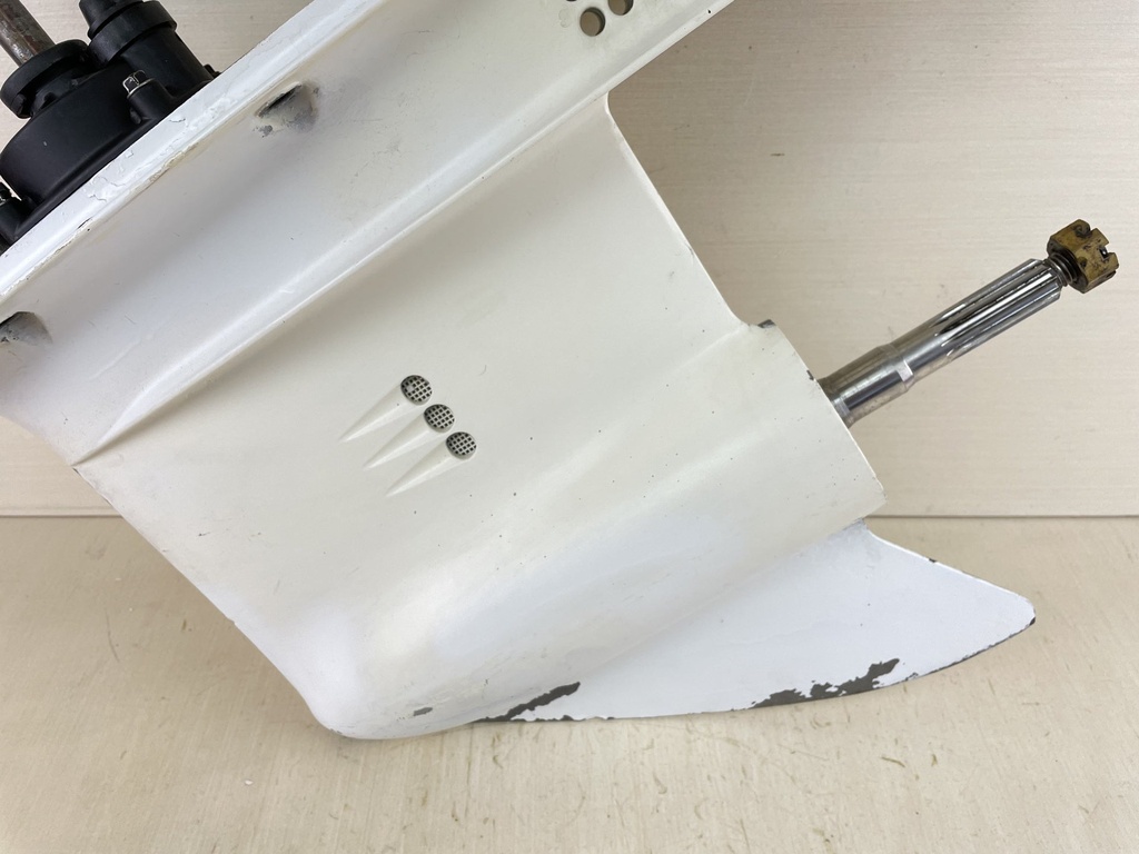 Evinrude 40 50 60 HP 2 Stroke Etec 20" Long Lower Unit Gear Case White