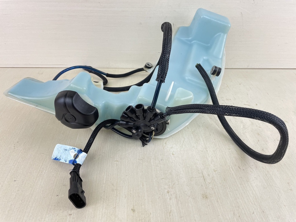 Evinrude Etec 40 50 60 HP Outboard Oil Tank & Pump 5007250 2008 +