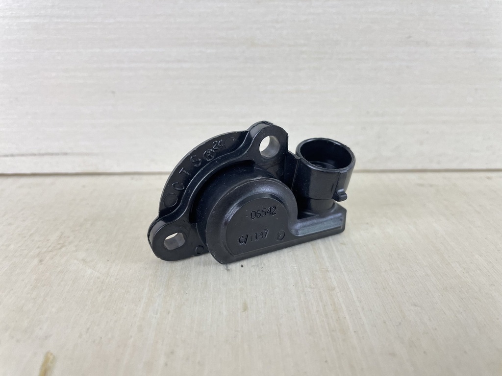 Evinrude Etec Throttle Position Sensor TPS 5006484 0586671