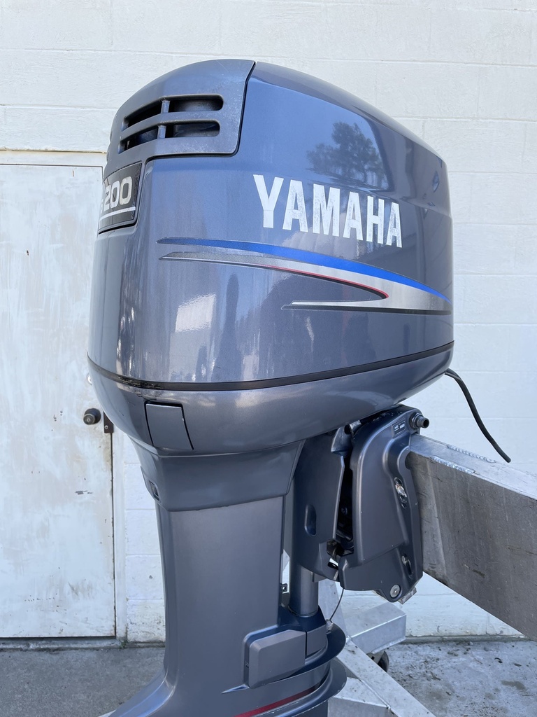 2003 Yamaha 150HP 2 Stroke Outboard W/ 25" Shaft
