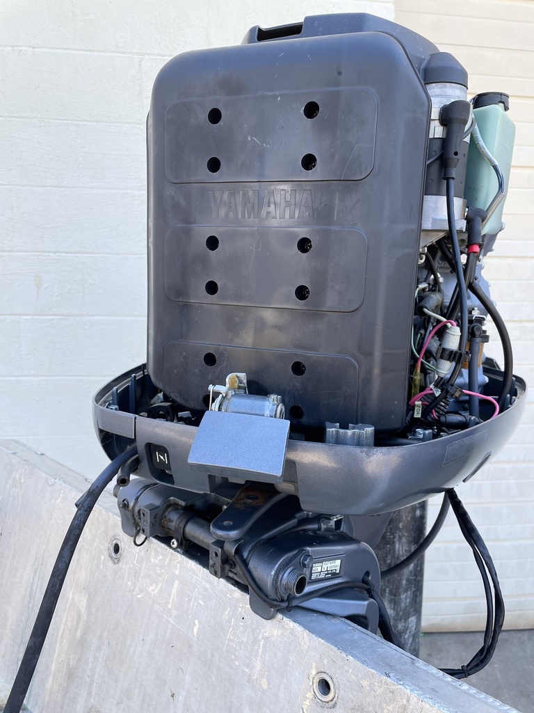 2003 Yamaha 150HP 2 Stroke Outboard W/ 25" Shaft
