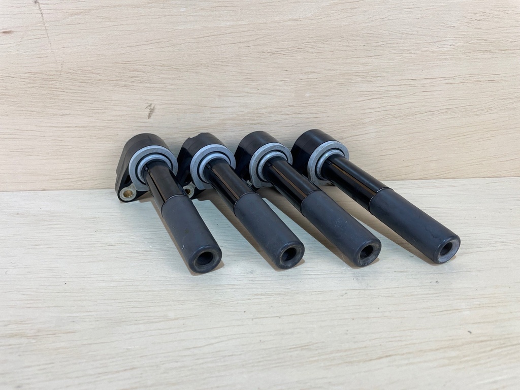 2006 Mercury 90HP Outboard Engine Ignition Pencil Coils Set Of 4 880615T01