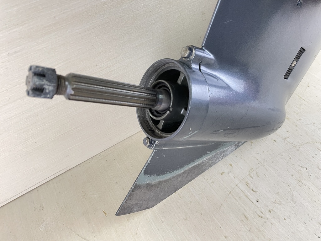 1995 - 2009 Yamaha 50HP 2 Stroke Outboard 20" Long Lower Unit Gear Case