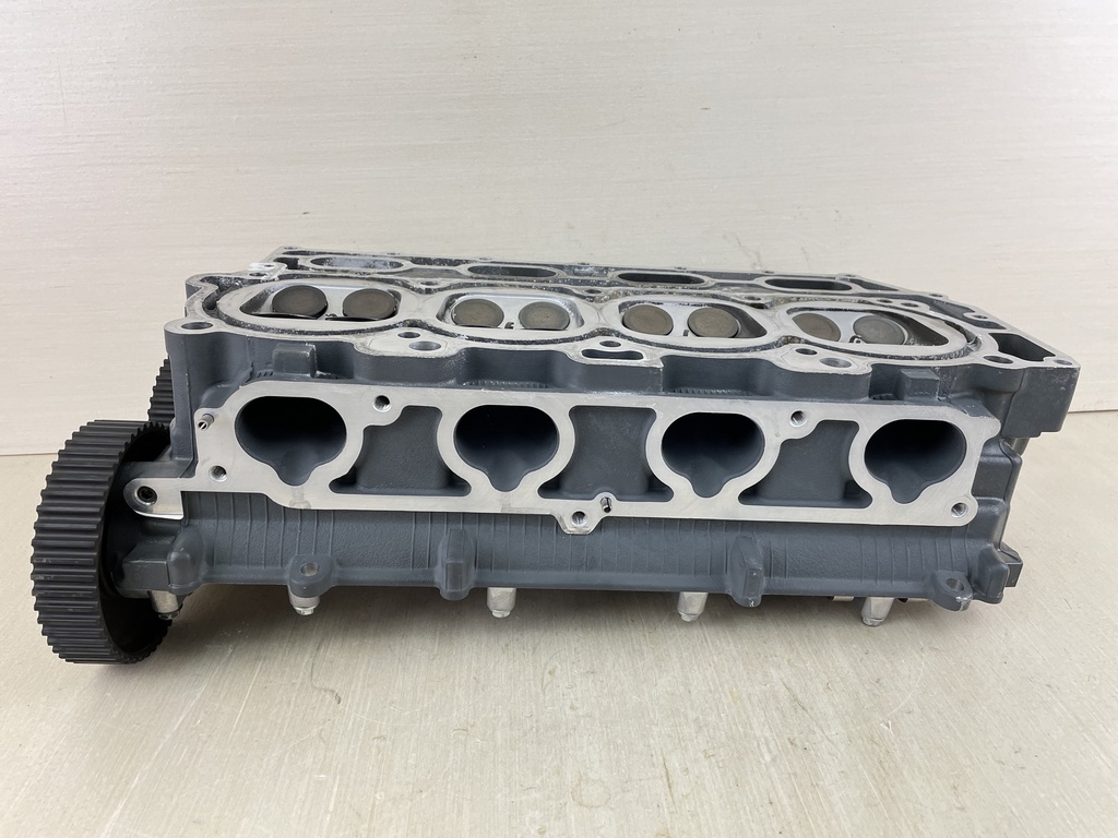 15-18 Yamaha 150HP 4 Stroke Outboard Cylinder Head 63P-W009A-04-9S