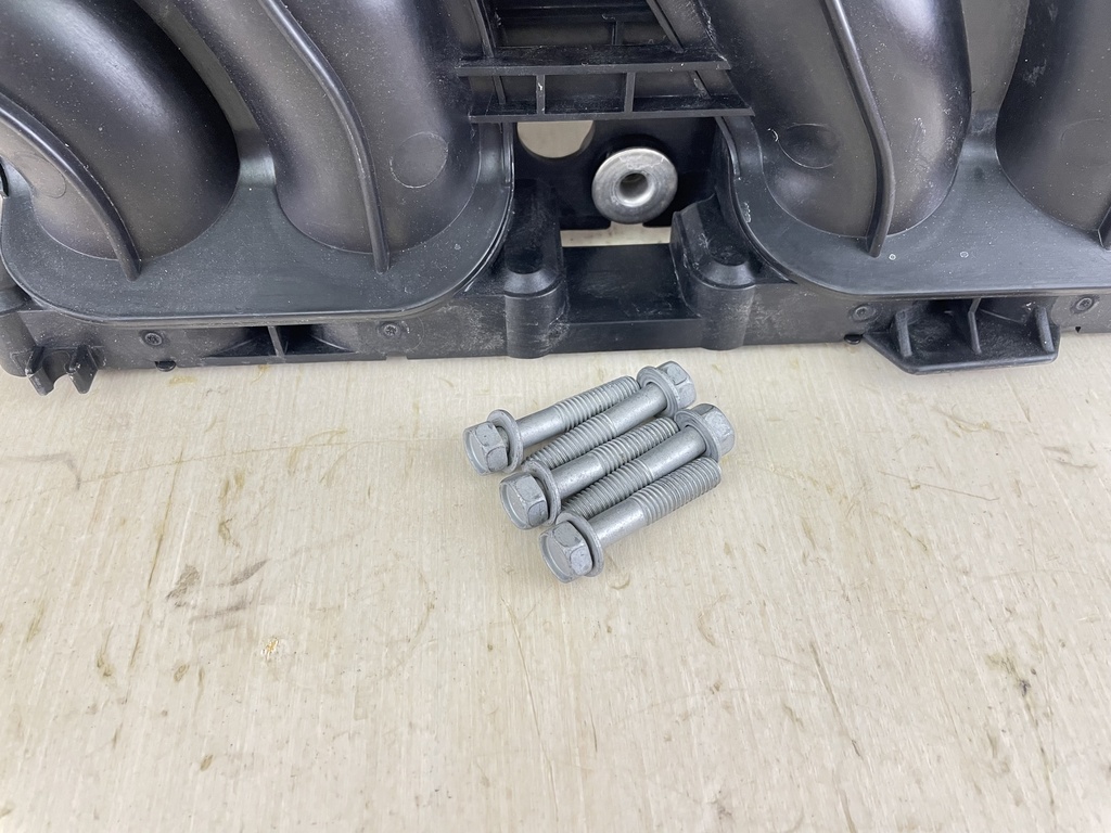 04 - 2014 Yamaha 150HP 4 Stroke Outboard Intake Manifold 63P-13641-00-00