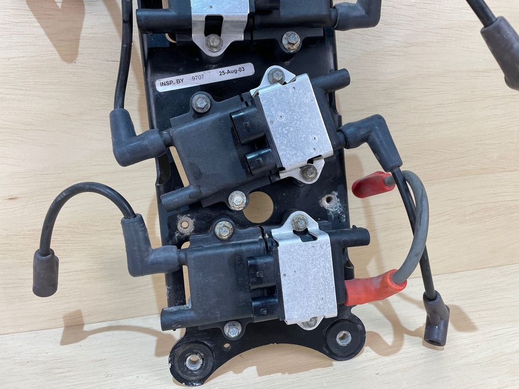 2004 Mercury Optimax 225HP Ignition Coil Kit With Plate 856991A1 859595T