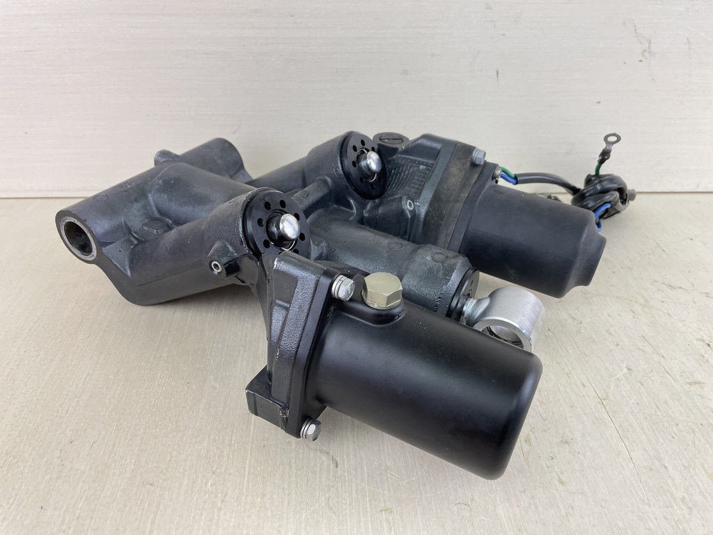 Yamaha Outboard 4 Stroke Power Trim & Unit Assembly 63P-43800-10-00