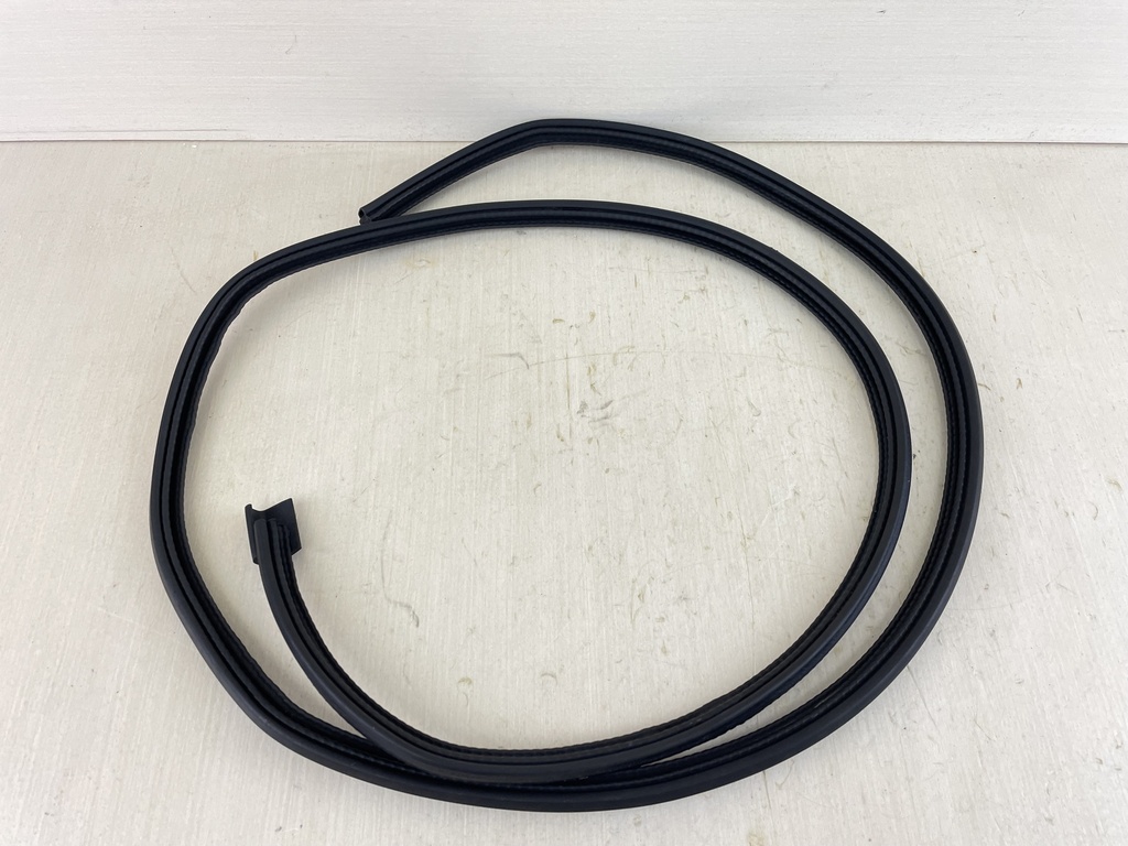 2014 Yamaha 150HP 4 Stroke Outboard Bottom Cowling Seal 63P-42615-00-00