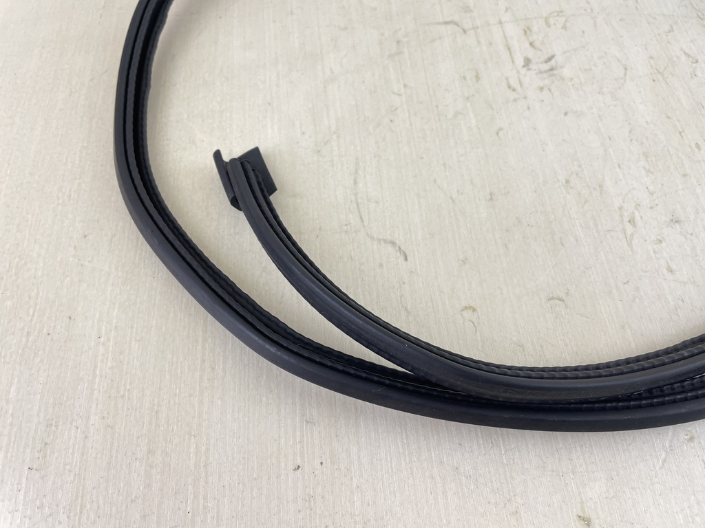 2014 Yamaha 150HP 4 Stroke Outboard Bottom Cowling Seal 63P-42615-00-00