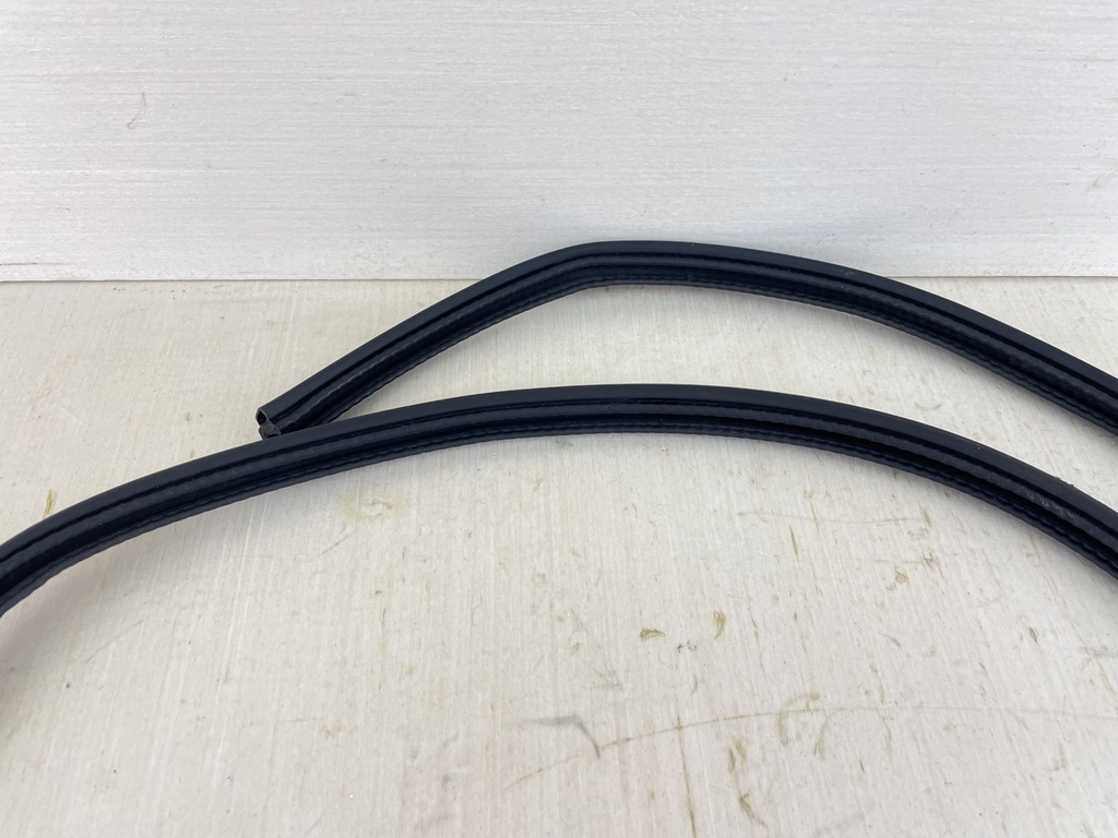 2014 Yamaha 150HP 4 Stroke Outboard Bottom Cowling Seal 63P-42615-00-00