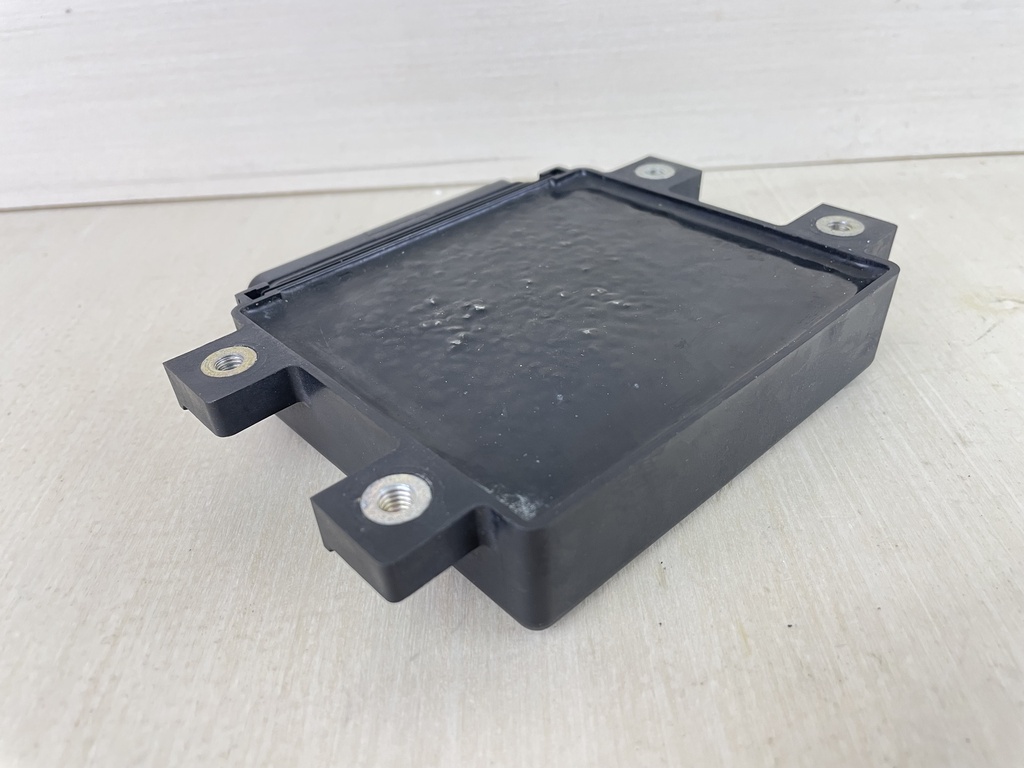 2014 Yamaha 150HP 4 Stroke Outboard Engine Control Unit ECU 63P-8591A-37-00