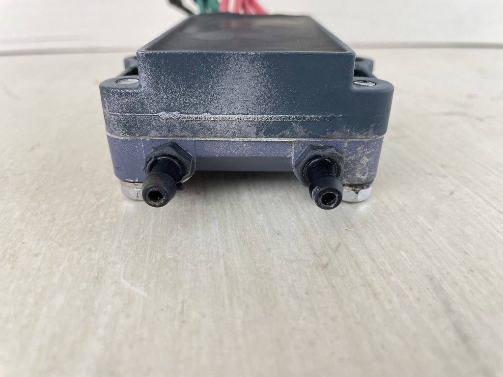 2001 Yamaha 225HP 2 Stroke Outboard Rectifier Regulator 61A-81960-01-00