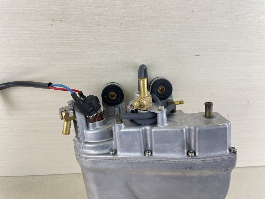 2001 Yamaha 225HP 2 Stroke OX66 Fuel Pump VST Assembly 66K-14980-00-00